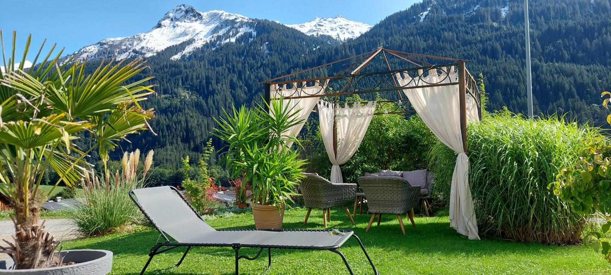 Haus Adrian Apartment Wald am Arlberg Exterior photo
